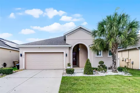 654 Star Magnolia Dr, Kissimmee, FL 34744