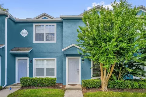 517 Wilton Cir, Sanford, FL 32773
