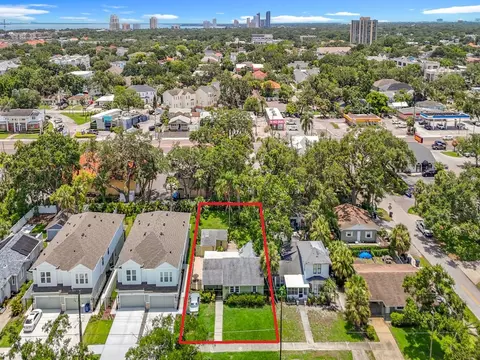 2710 W North A St, Tampa, FL 33609