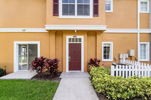 2280 San Vital Dr #101, Kissimmee, FL 34741