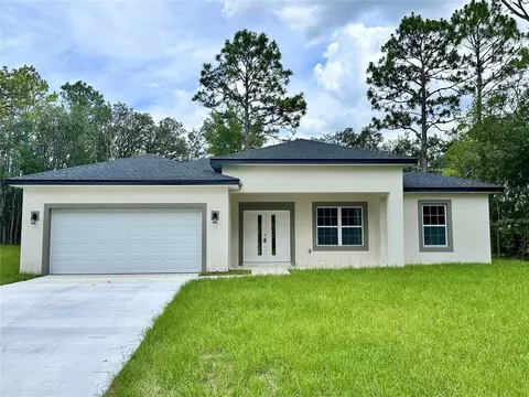 7977 N Pocono Dr, Citrus Springs, FL 34434