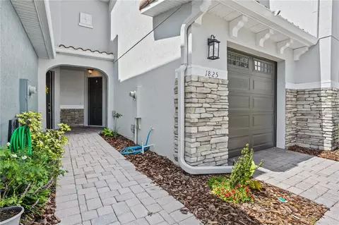 1825 Garden Sage Dr, Oviedo, FL 32765