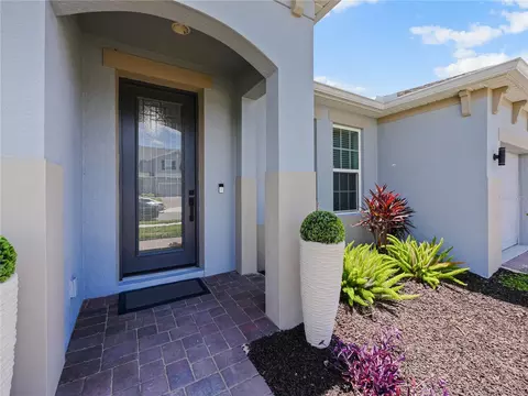 Exterior - 5264 Obsidian Gate Dr, Mount Dora, FL 32757 photo 3 of 7