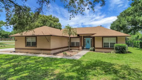 10697 Lake Hill Dr, Clermont, FL 34711