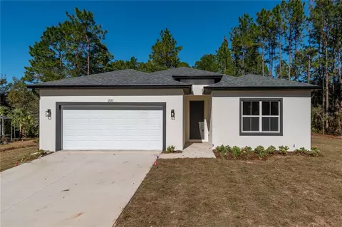 2833 E Newhaven St, Inverness, FL 34453