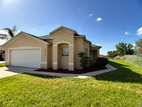 1433 Bluff Loop, Dundee, FL 33838