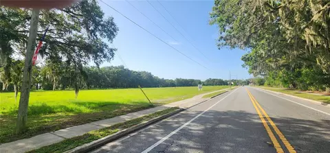 103 E 2nd Ave E, Pierson, FL 32180 photo 4