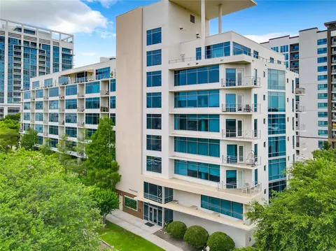 525 E Jackson St #501, Orlando, FL 32801