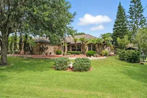 833 Millshore Dr, Chuluota, FL 32766