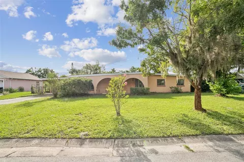 5527 Sandalwood Dr, Orlando, FL 32839