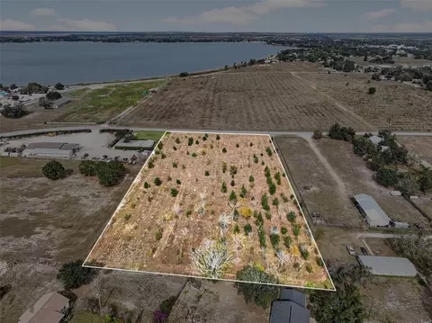 Fort Meade Road N, Frostproof, FL 33843