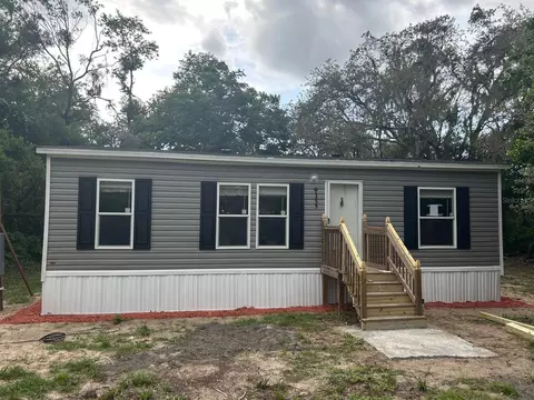 31541 Hillcrest Dr, Eustis, FL 32736 photo 1