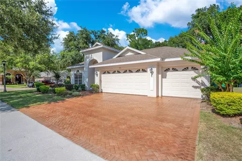 216 Homestretch Blvd, Deland, FL 32724