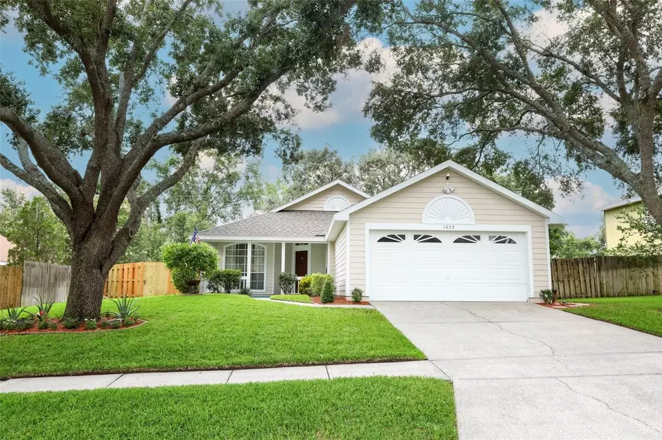  1052 Royal Oaks Dr, Apopka, FL 32703 photo 1