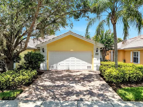 11854 Delfina Ln, Orlando, FL 32827