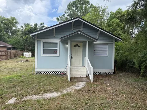 16320 3rd St, Umatilla, FL 32784 photo 1