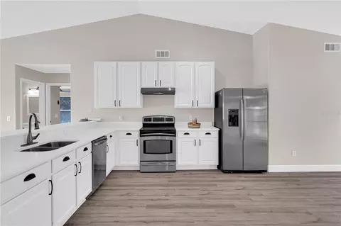 Kitchen - 11644 Pineloch Loop, Clermont, FL 34711 photo 1 of 1