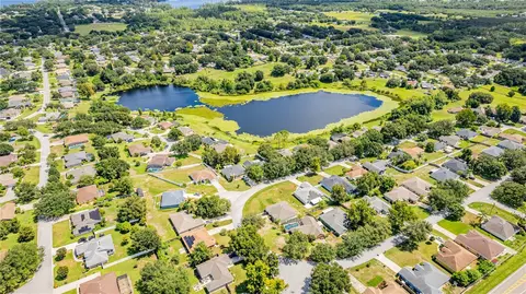 View/Area - 11644 Pineloch Loop, Clermont, FL 34711 photo 3 of 5