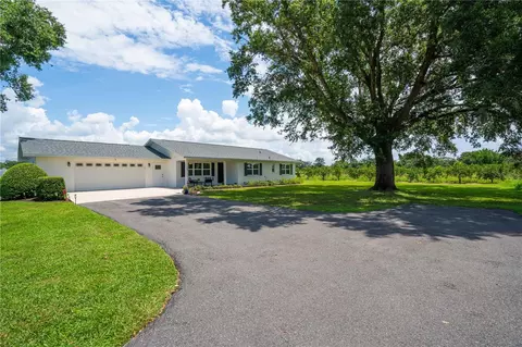2190 Northland Rd, Mount Dora, FL 32757