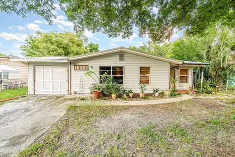 1213 Constantine St, Orlando, FL 32825