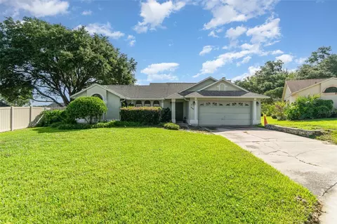 923 Freshmeadow Ct, Apopka, FL 32703