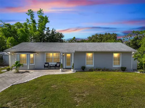 4754 Lake Shore Dr, Saint Cloud, FL 34772