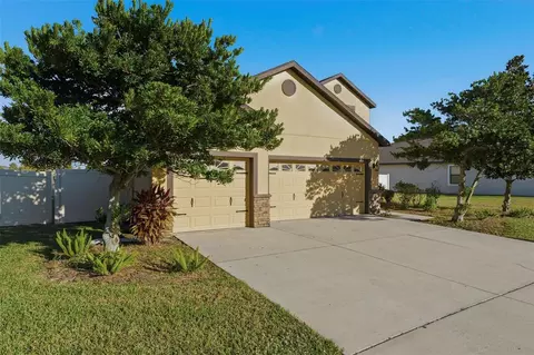 2318 Sebago Dr, Lakeland, FL 33805