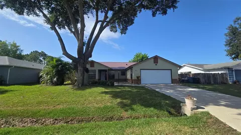 834 Hamm St NW, Palm Bay, FL 32907