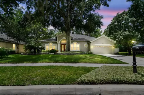 926 Palm Oak Dr, Apopka, FL 32712