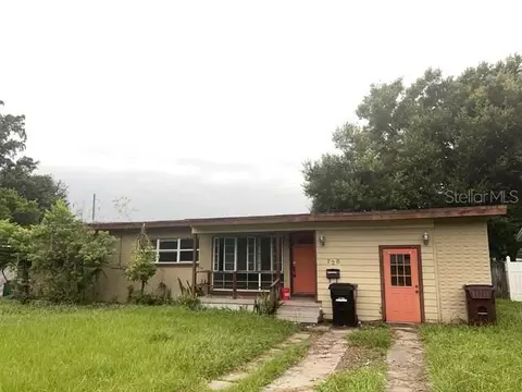 728 Springview Dr, Orlando, FL 32803