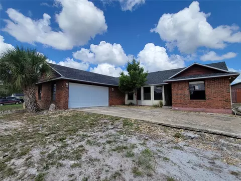 1176 Bailey Ave, Deltona, FL 32725