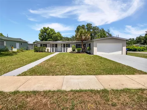 2607 Castle Oak Ave, Orlando, FL 32808