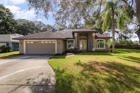305 Sun Oaks Ct, Lake Mary, FL 32746