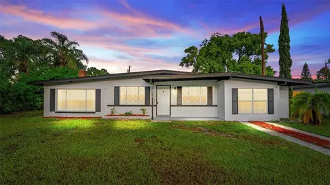 8216 Hilton Way, Orlando, FL 32810