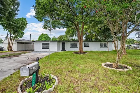 2634 Trinity Cir NW, Winter Haven, FL 33881
