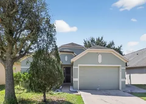2016 Newtown Rd, Groveland, FL 34736
