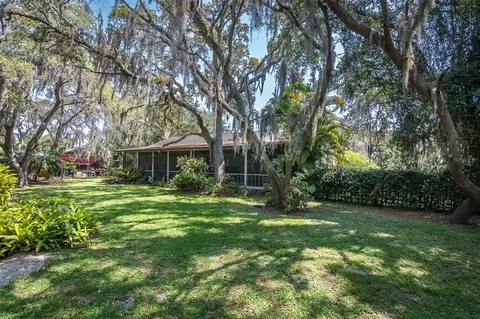 9959 Nicole Dr, Sebastian, FL 32976