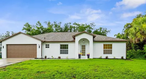 4527 Bamonte St, North Port, FL 34286