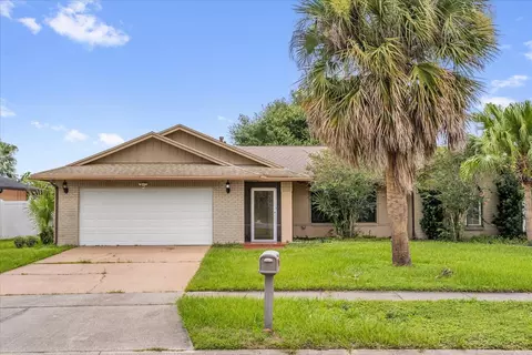 2831 Camomile Dr, Orlando, FL 32837