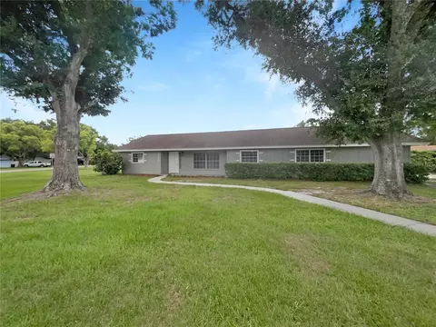 1215 Merlyn St, Lakeland, FL 33813