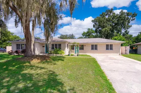2187 Palmetto Rd, Mount Dora, FL 32757