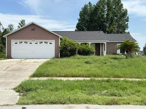 2585 Gramercy Dr, Deltona, FL 32738