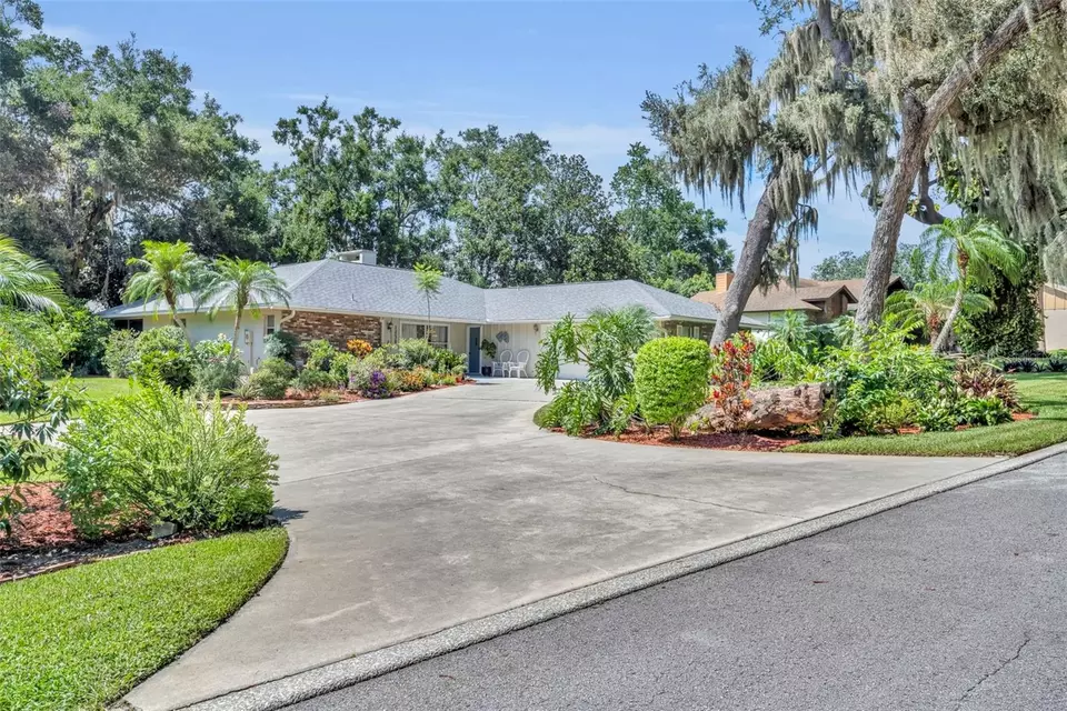 Exterior - 1238 Palmetto Rd, Eustis, FL 32726 photo 3 of 14