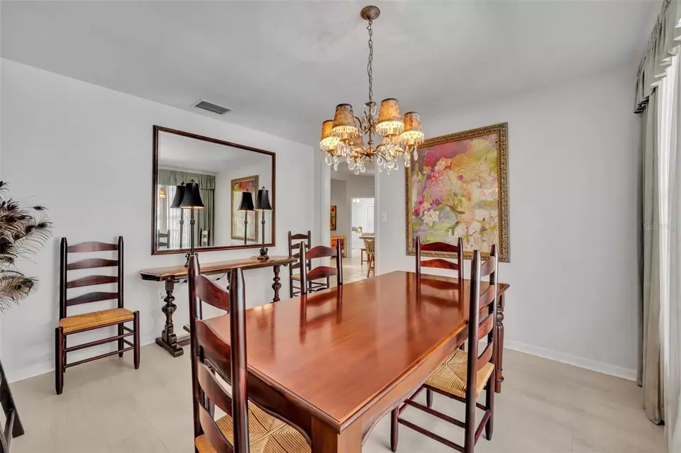 Dining - 1238 Palmetto Rd, Eustis, FL 32726 photo 2 of 2