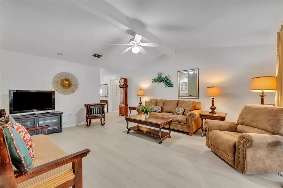 Living - 1238 Palmetto Rd, Eustis, FL 32726 photo 4 of 5