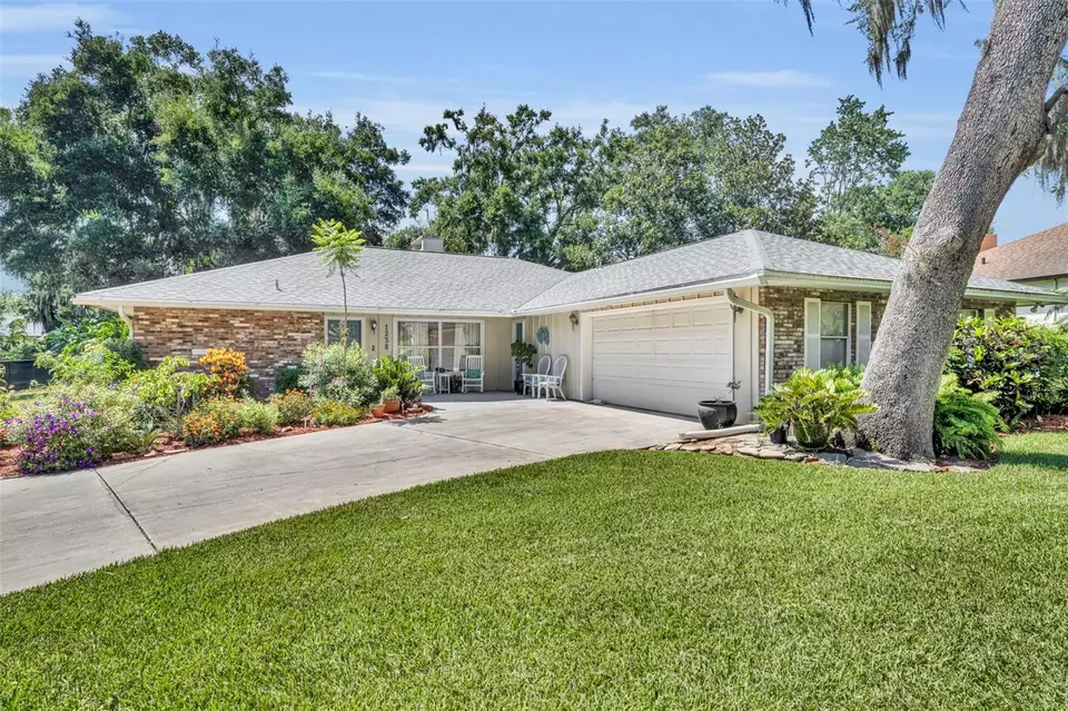Exterior - 1238 Palmetto Rd, Eustis, FL 32726 photo 1 of 14