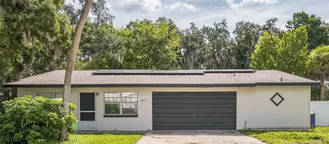 1811 Queen Palm Dr, Edgewater, FL 32132