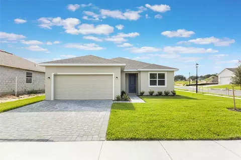 3755 Watercliff Cir, Grand Island, FL 32735
