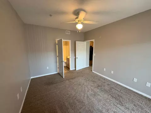 Bedroom - 2015 Erving Cir #307, Ocoee, FL 34761 photo 1 of 3