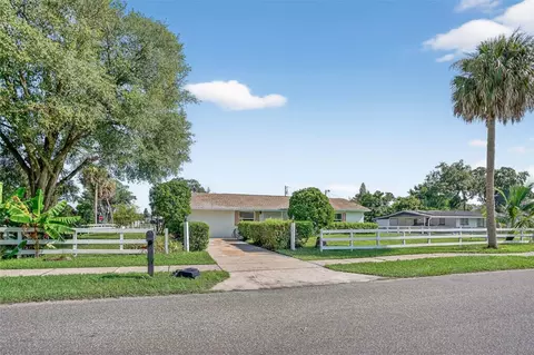 201 E 7th St, Chuluota, FL 32766
